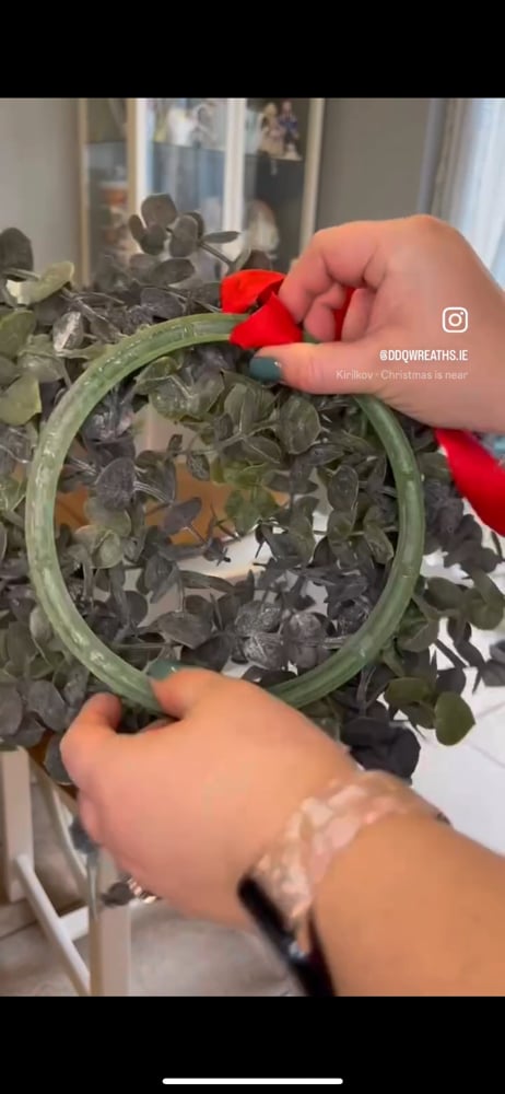Image of 30cm Chair Wreaths