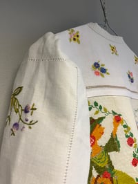 Image 18 of Lady in the garden (small)