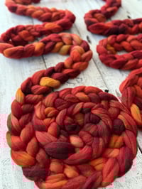 Image 2 of Caliente, on Spin-Skinny: 100% USA SW Merino Recycled Mill Ends