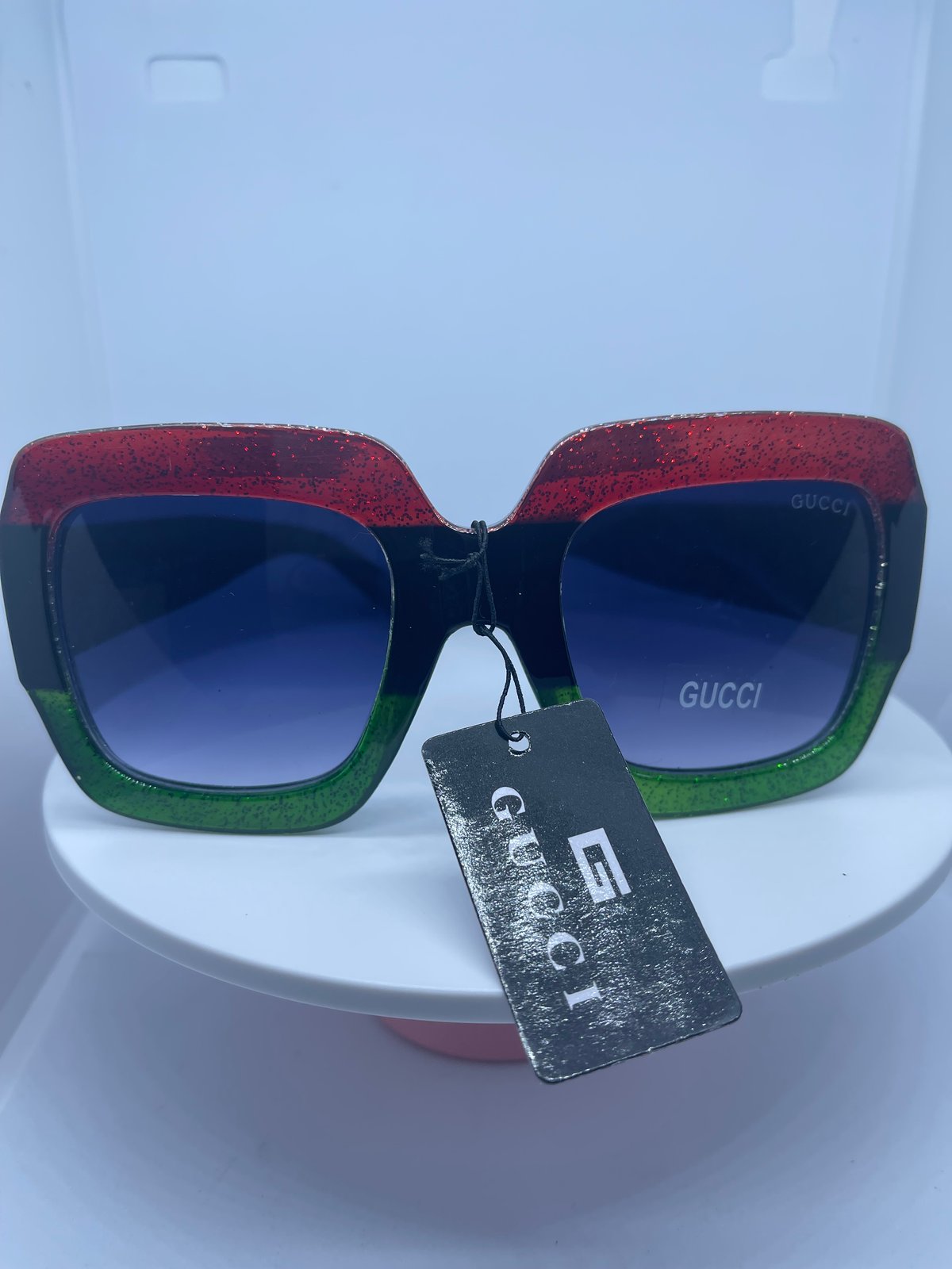 gucci black green and red sunglasses