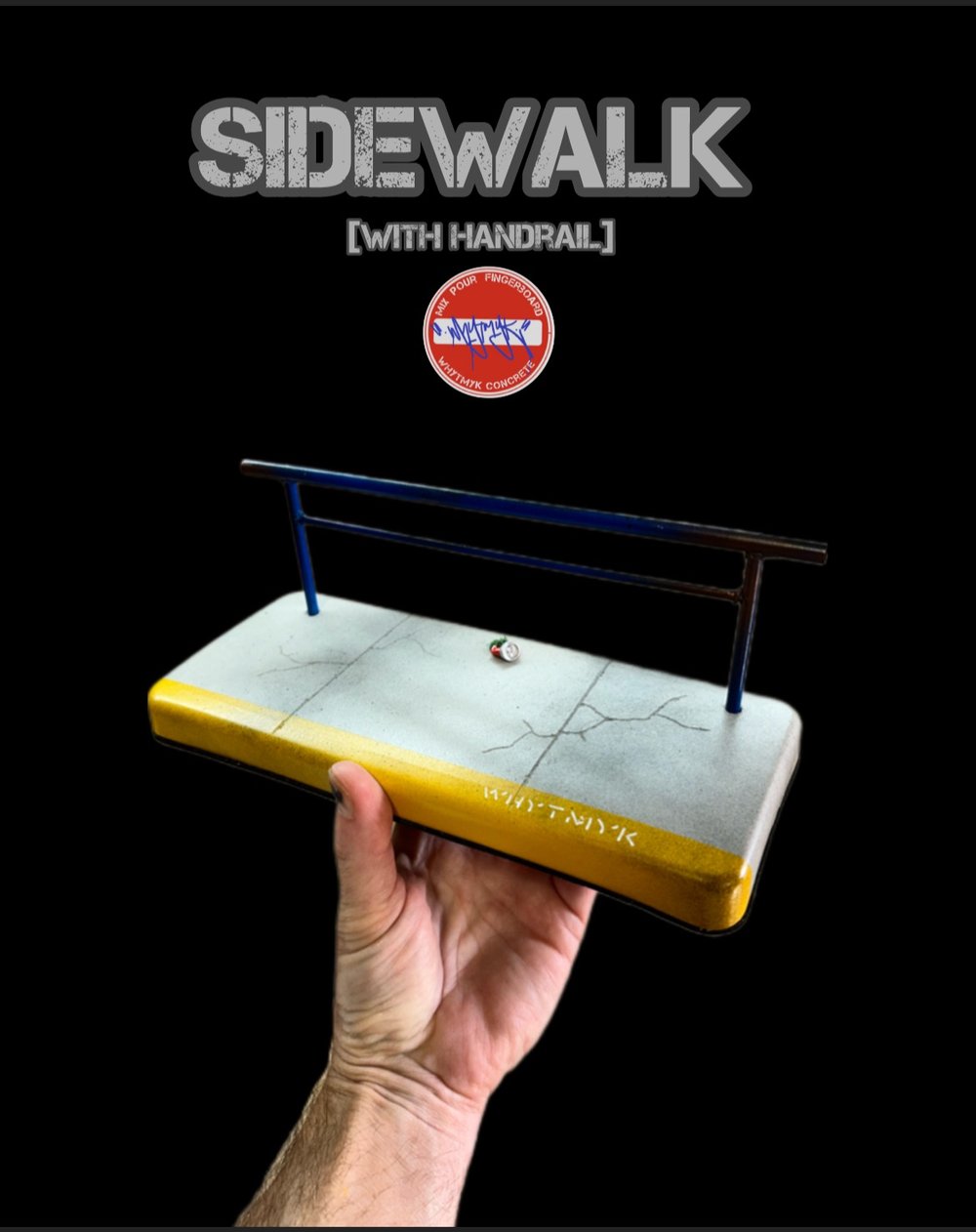 Sidewalk w/hand rail