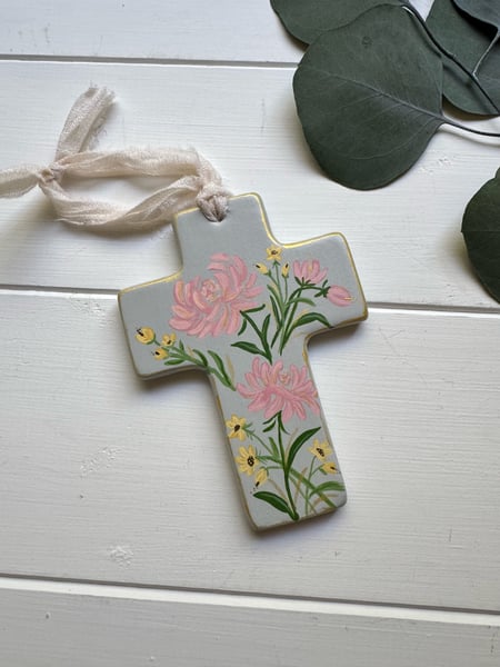 Image of Ceramic Cross Ornament - Gray/Pink Floral