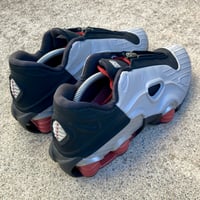 Image 4 of Nike Shox XT - Size 10 (2002)