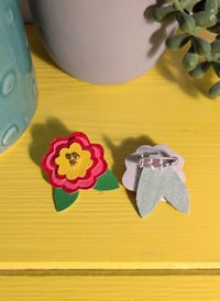 Image 3 of Pink and Red Flower Brooch
