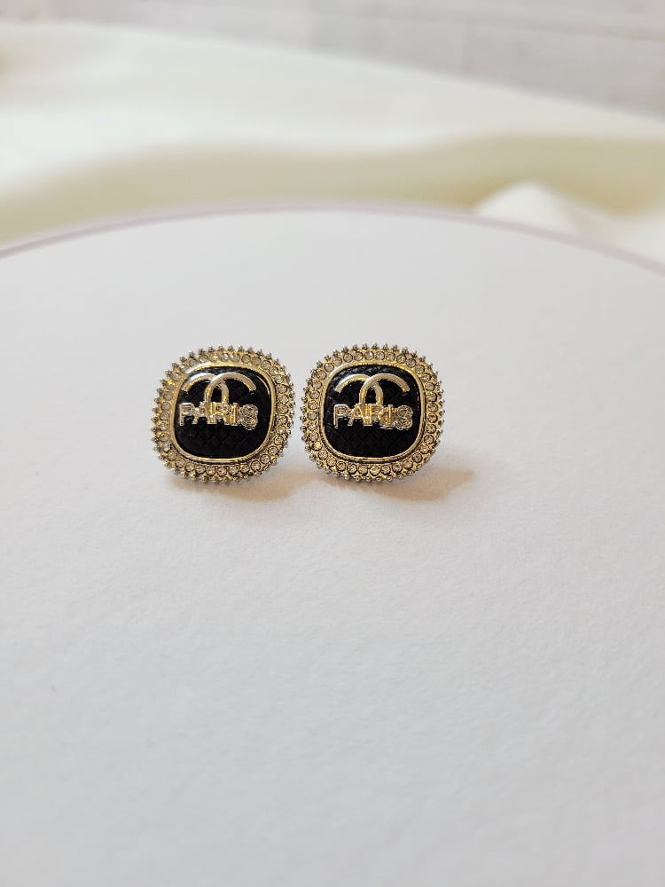 Image of Paris Stud Earrings 