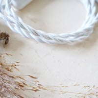 Image 5 of Lampe A Poser Fleur