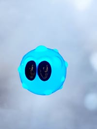 Image 4 of Clear blue MOlecule (glow in the dark)