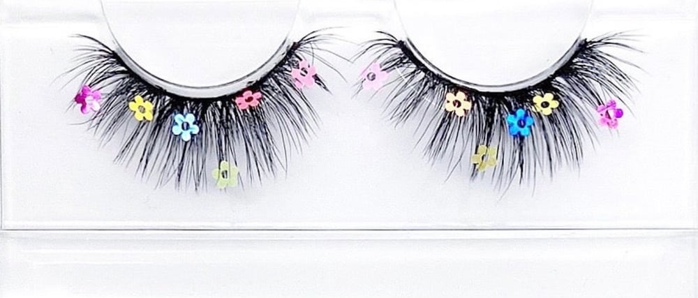 Image of SEQUIN LASHES