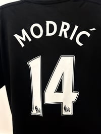 Image 7 of Tottenham Hotspur “MODRIC 14” 2011/12 Third Shirt + patches (L)