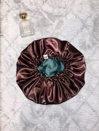 Image 1 of Everwood Charm | Bonnet