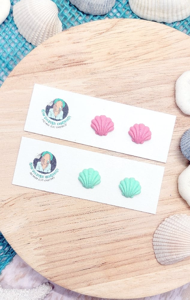 Image of Shoreline Shell Studs 