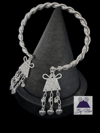 Image 2 of Twisted Dangle Bracelet