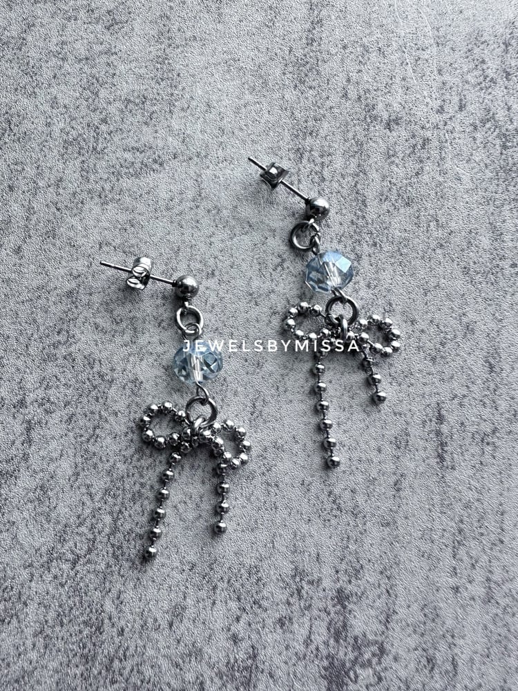 Image of Icy Crystal Bow