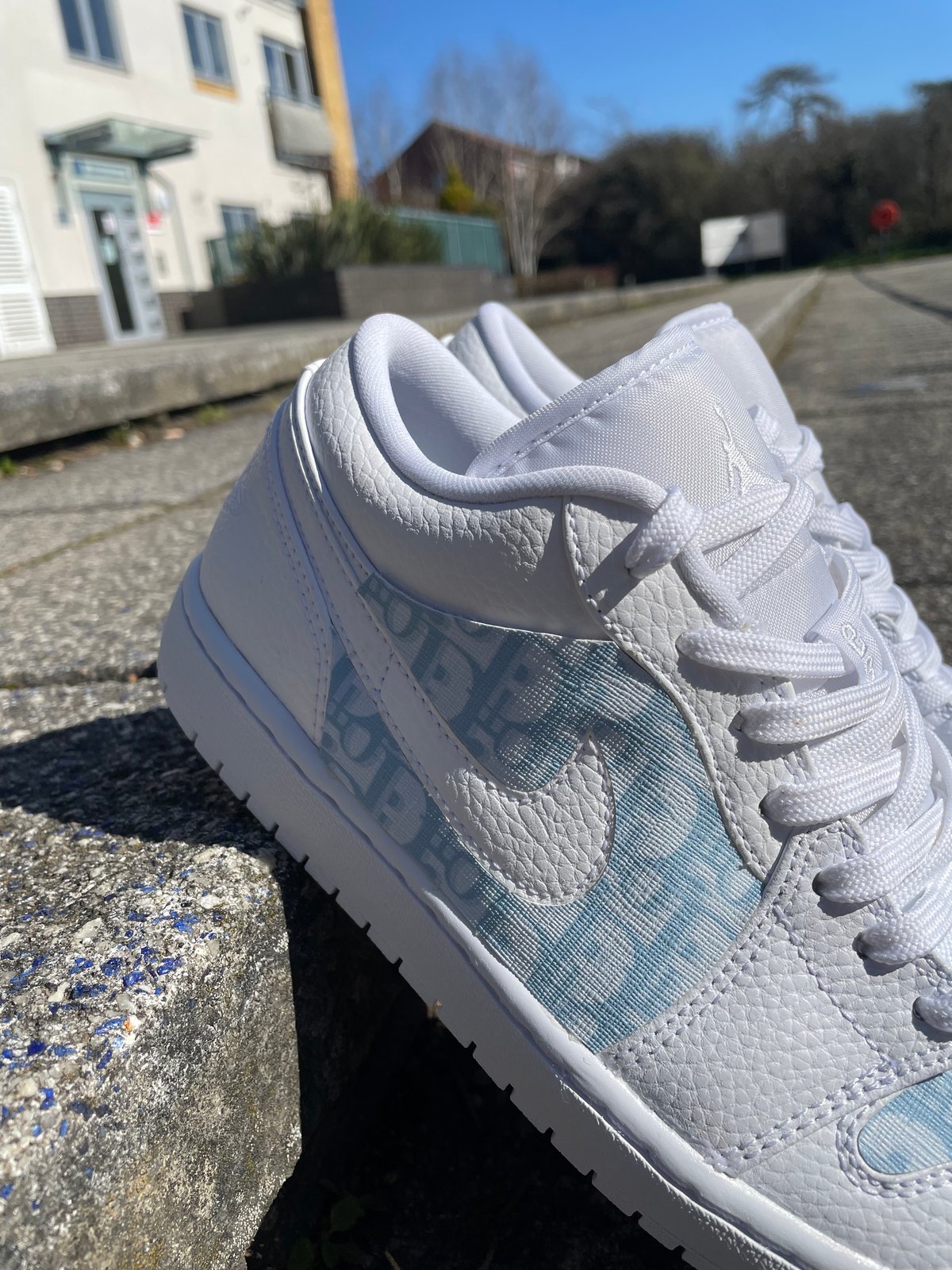 Baby blue low top clearance jordans