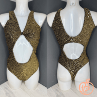 Image 17 of Sample sale 