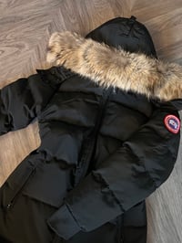Image 8 of Women’s CG parka🖤✨