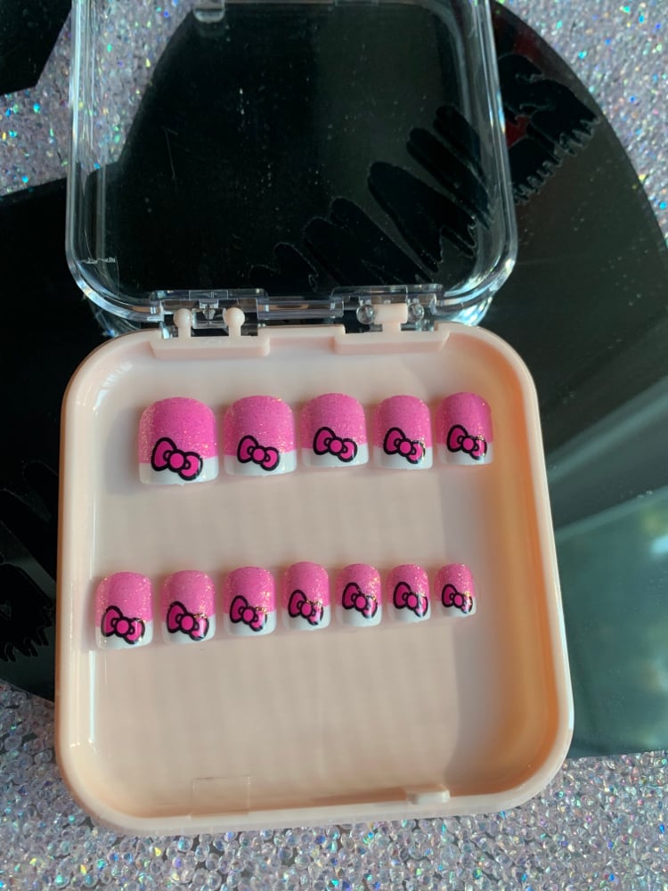 Image of Hello Kitty Kids Nails