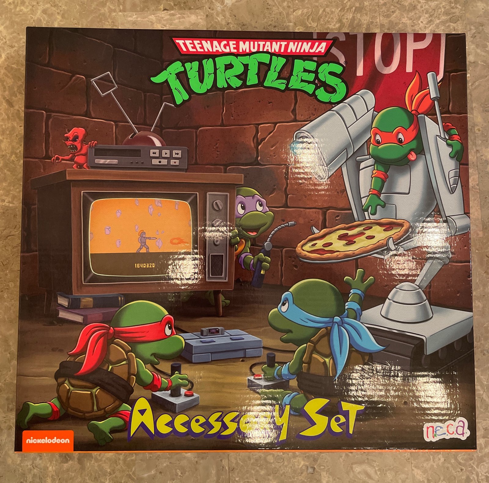 Neca Teenage Mutant Ninja Turtles Toon outlet Accessory Set