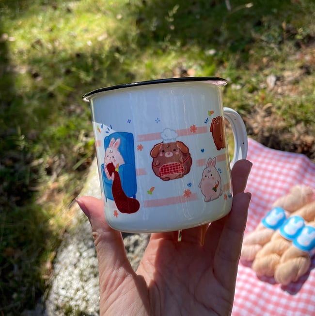 Taza metal conejitos 