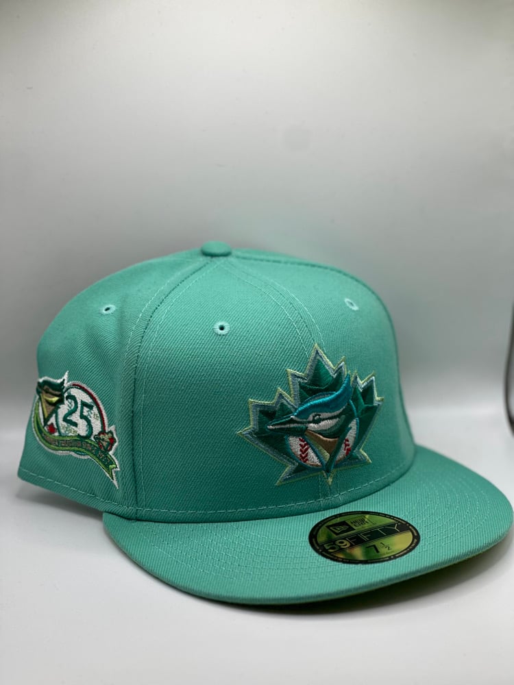 Toronto Blue Jays MyFitteds Bulbasaur 7 1/2