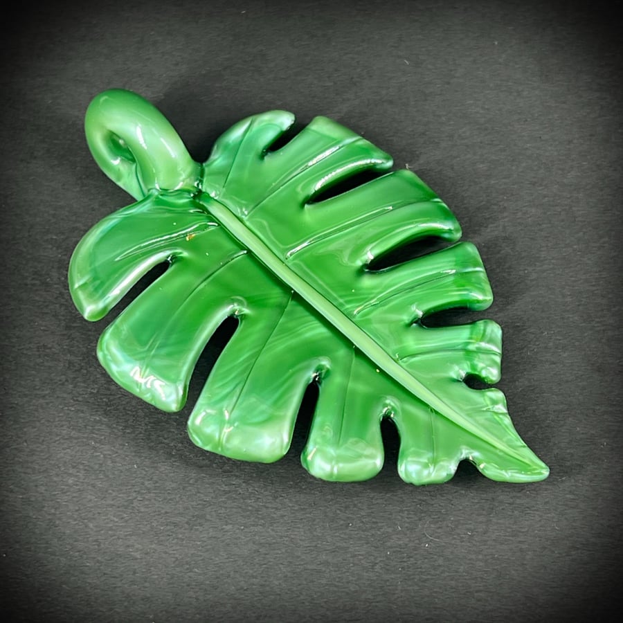 Image of Shiny Green Monstera Leaf Pendant