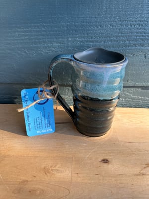 Image of M47 Tall Slim Black Mug Speckled Blue Lip