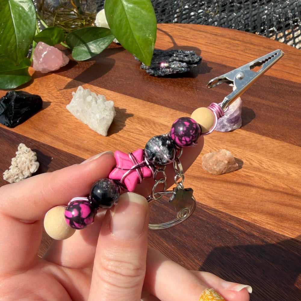 Image of star girl clip keychain