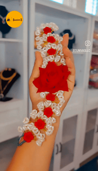 Image 2 of HG-4001-Red Rose Hair Gajara Copy