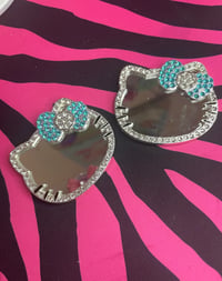 Image 1 of charm mirror