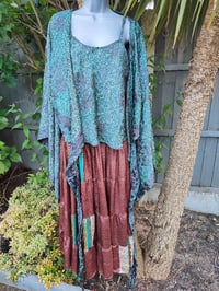 Image 4 of Kimono and cami top Set-dark green and black grey