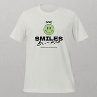 Image 6 of "Give Smiles, Be Kind" Inspirational Unisex T-Shirt