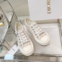 Image 2 of CD sneakers/shoes