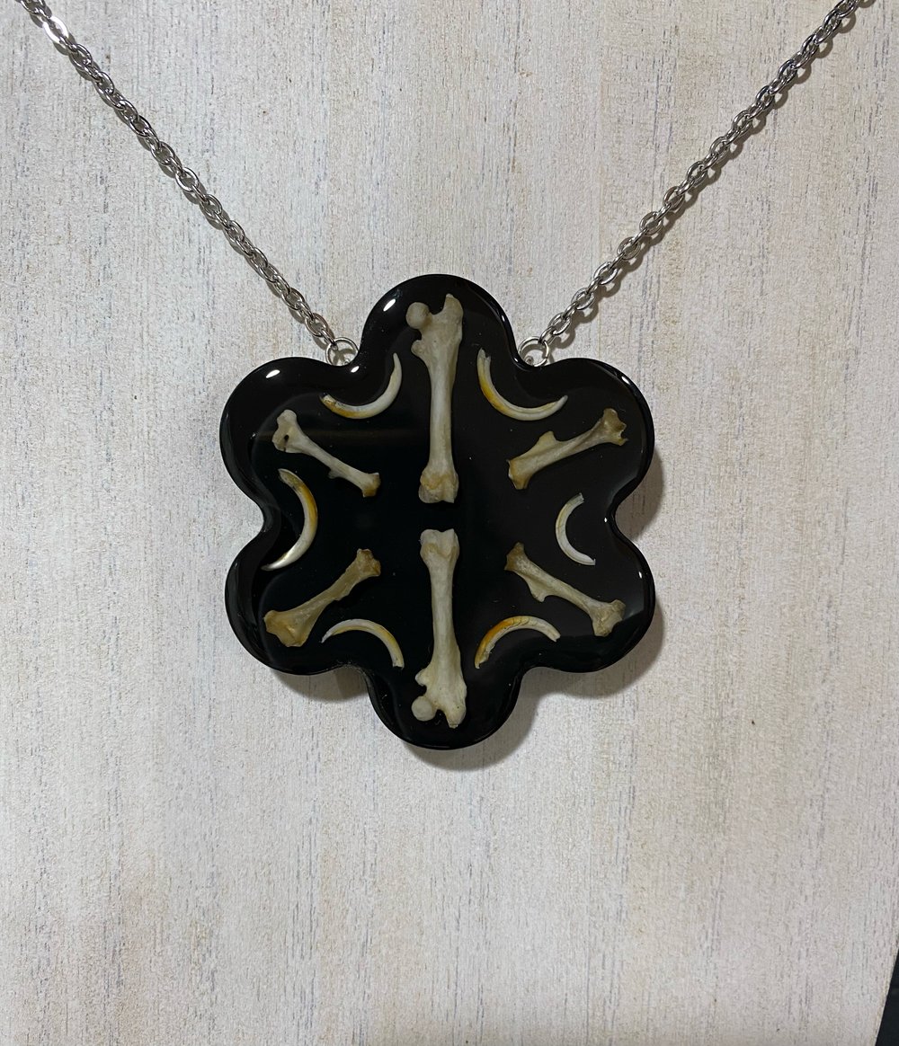 Daisy mandala bone pendant 