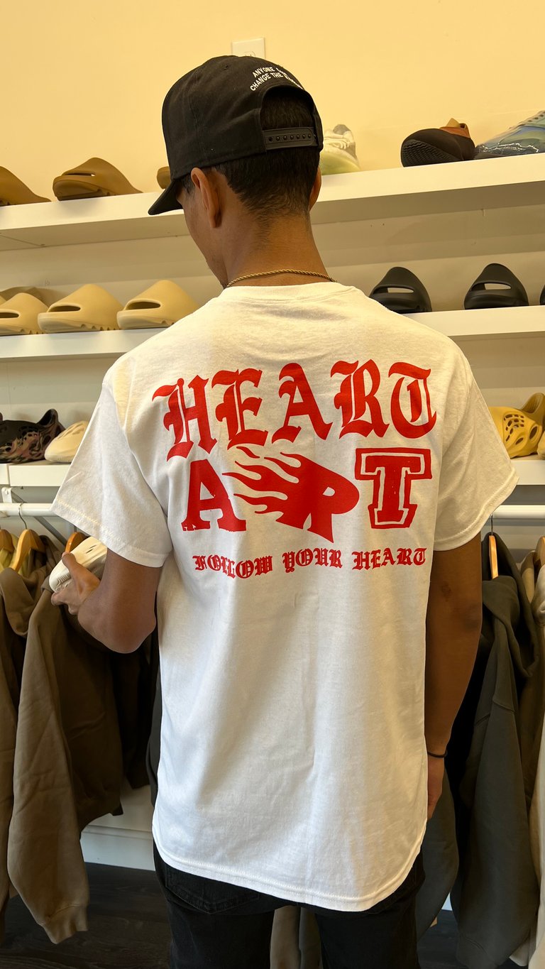 The goat (white) Image 2