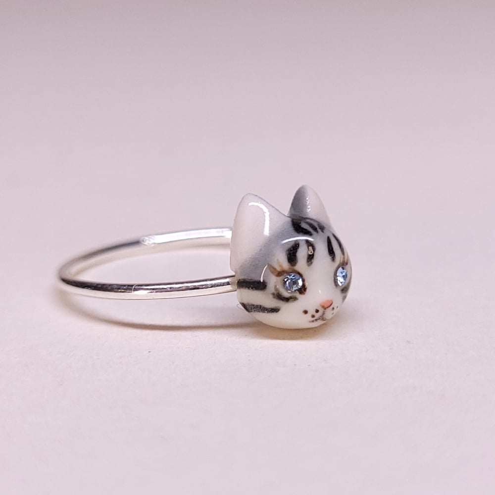 Image of Silver Tabby Porcelain & Sterling Silver Cat Ring