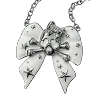 Image 2 of skull bow necklace *white*