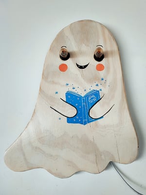 Image of Fantasmas de pared 2