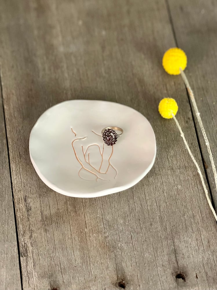 Image of Femme ring dishes- 5 Femmes to choose from.