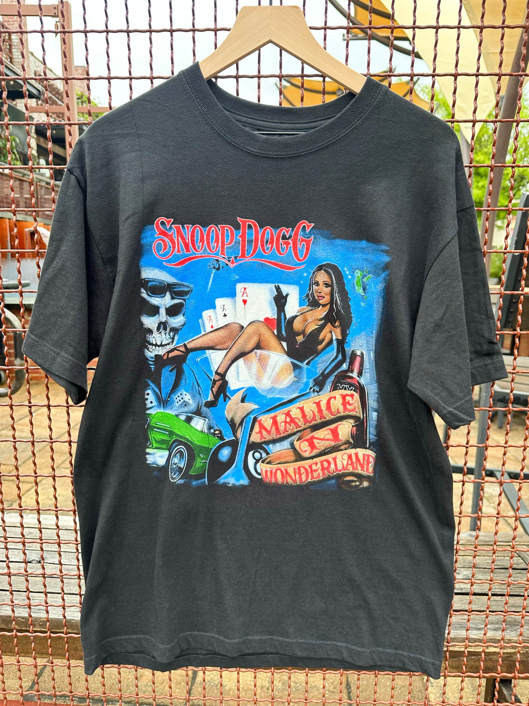 Standout Vintage — 2010 Snoop Dogg Malice In Wonderland Rap Tee 