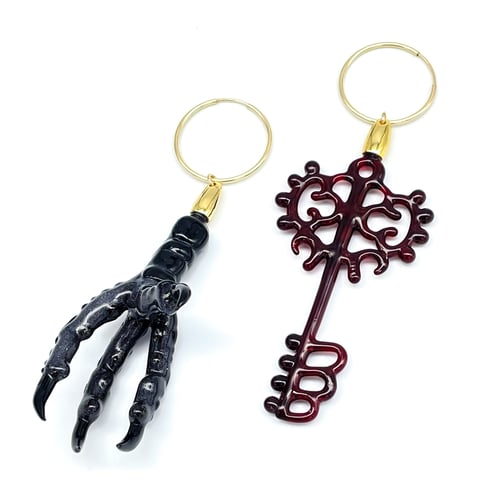 Image of Raven's Claw and Blood Key