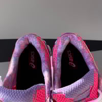 Image 3 of size: us8.5/10 uk7.5 eu42 cm26.5