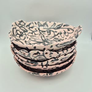 Image of FLOWERS FORAGE BOWL - LARGE