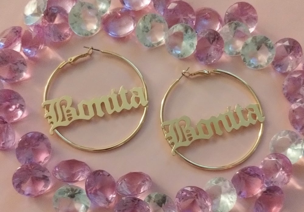 Image of Bonita Hoop Earnings ✨💖