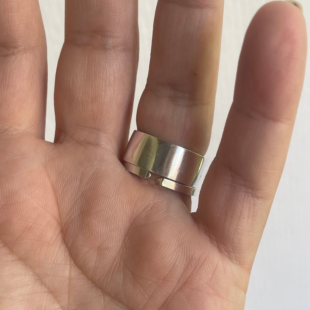 Image of Made of stars ring
