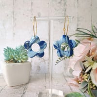 Image 6 of Daisy Ocean Mist Earrings