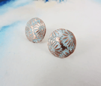 830° Enamel Daisy Studs