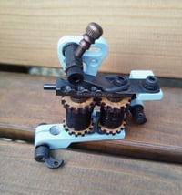 Image 3 of Packer / Shader