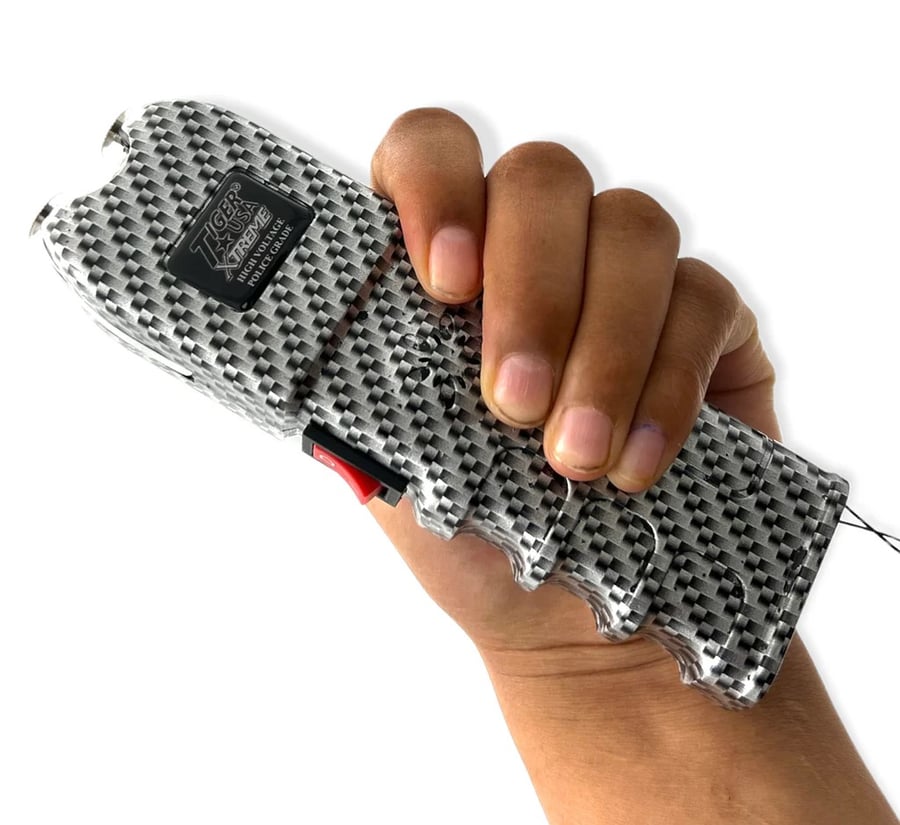 Image of Santuary Stun Gun with Flashlight and Alarm Carbon Fiber