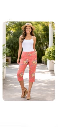 Image 1 of New Sz 6 David Sport Floral Capri #713*12