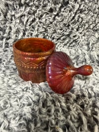 Image 4 of Old fashioned Resin Jar